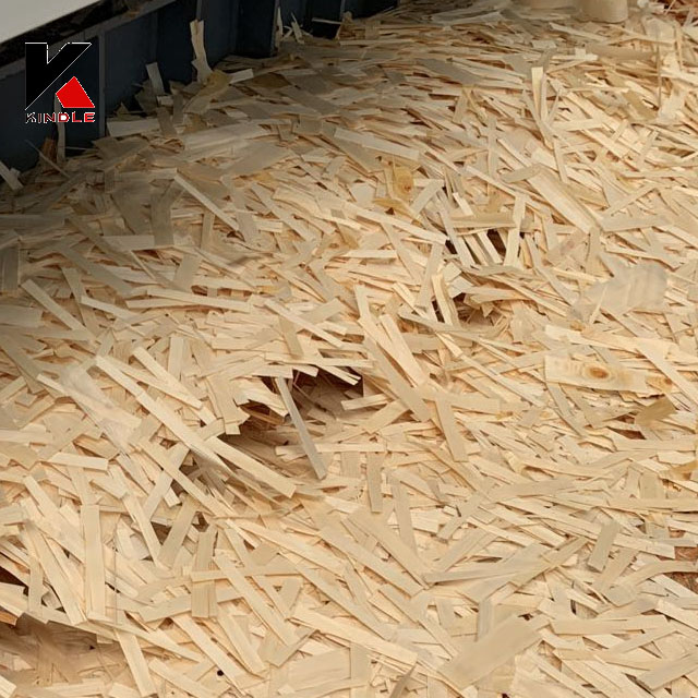 Máquina rotativa para barbear madeira OSB / FOSB / LSB