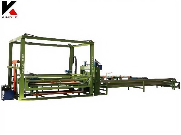 Máquina de lay -up de madeira compensada automática para trabalhos de madeira para uma linha de produção eficiente de madeira compensada