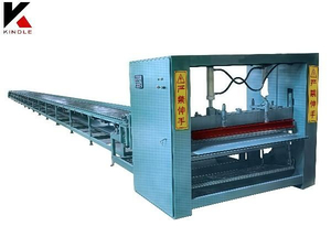 4*8ft Máquina de madeira com madeira compensada de madeira compensada venda de linha de lay -up