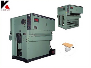 Equipamento de acabamento de superfície de compensado de escova de curva para piso de madeira